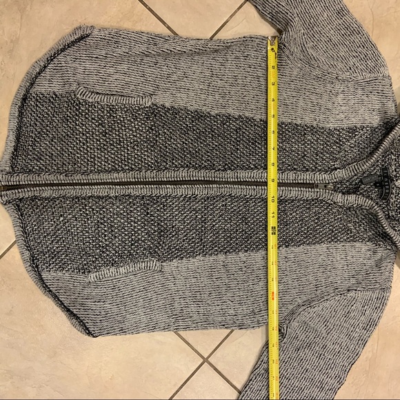 Women’s Designer Sip-up Hoody - Picture 2 of 8